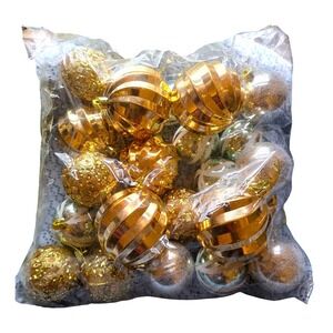 NWOT Gold Bulb Christmas Ornaments Bag‎ Set